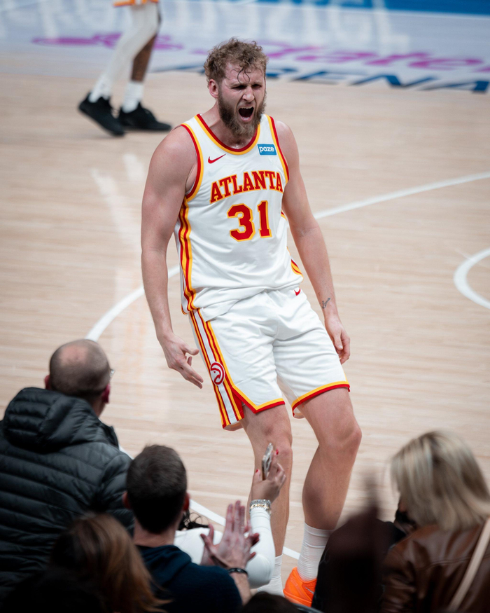 ag体育官网注册-兰戴尔老鹰首秀砍26+11+5+4帽，火箭弃将爆发|体育赛事讨论|休斯敦火箭队|赛季表现|亚特兰大老鹰队|nba_新浪体育_新浪新闻